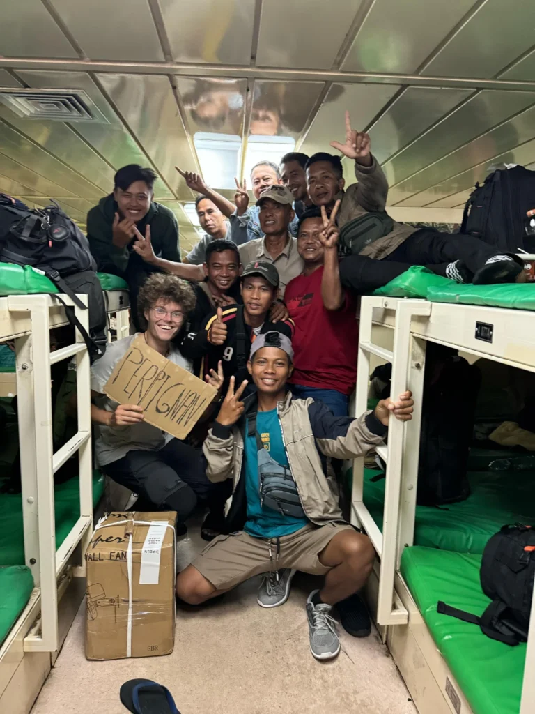 tim-auer-ferry-jakarta-batam